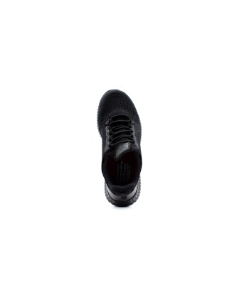 Skechers Work Relaxed Fit: Cessnock Slip Resistant est présent 